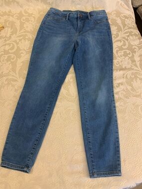 Women’sMid Wash Blue Stretch Jeggings vintage